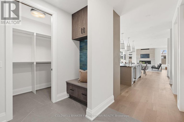 28574430/42-parkland-crescent/arlington-woods/ottawa/ontario/K2H7W5_15
