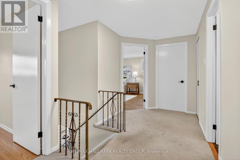 29129242/89-westpark-drive/blackburn-hamlet/ottawa/ontario/K1B3G4_35