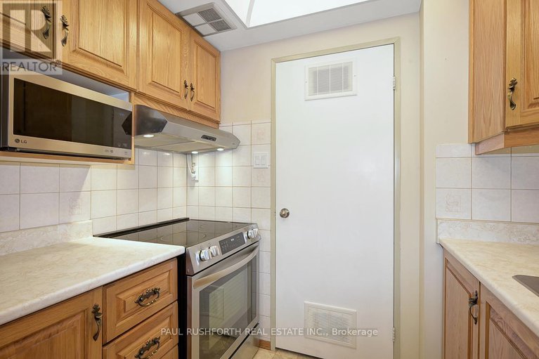 29001027/707-555-brittany-drive/viscount-alexander-park/ottawa/ontario/K1K4C5_9