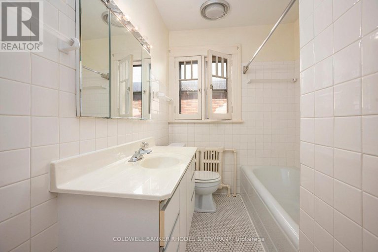 28965806/720-parkdale-avenue/civic-hospital/ottawa/ontario/K1Y1J3_30