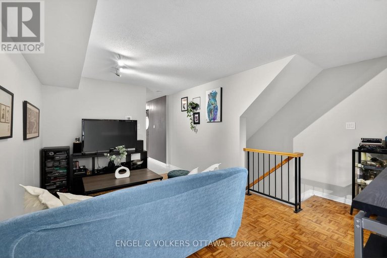 29680685/272-king-edward-avenue/lower-townbyward-market/ottawa/ontario/K1N7M1_9
