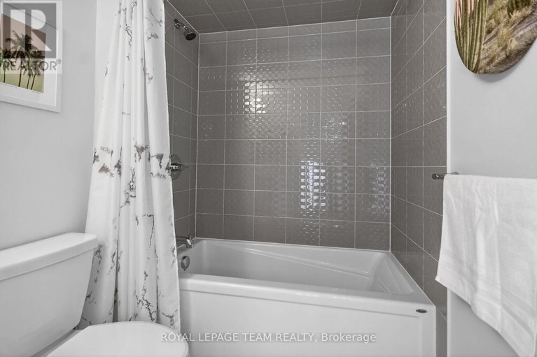 29541540/545-borbridge-avenue/riverside-southgloucester-glen/ottawa/ontario/K4M0J1_29