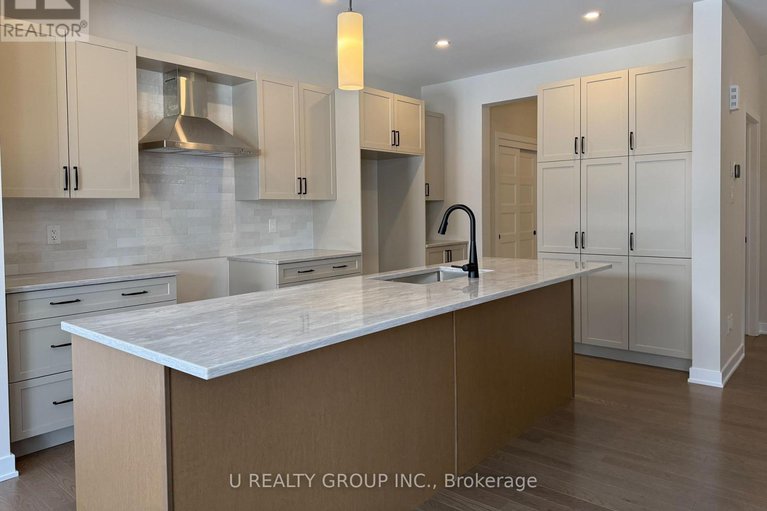 29330724/210-ginebik-way/blossom-parkkemp-parkfindlay-creek/ottawa/ontario/K1X0H4_14