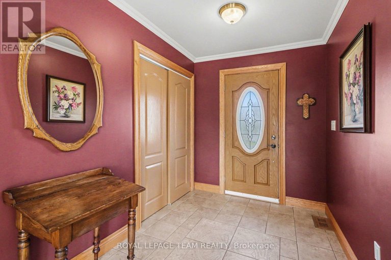 29659900/2370-county-18-road/kemptville/north-grenville/ontario/K0G1J0_5