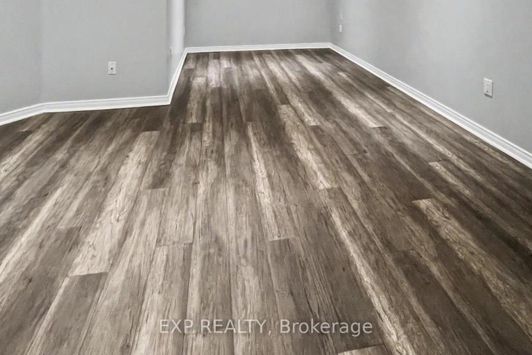 29640577/4218-owl-valley-drive/riverside-southgloucester-glen/ottawa/ontario/K1V1L7_20