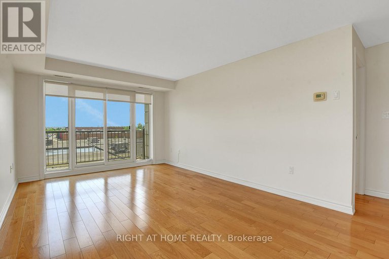 28433463/301-14-norice-street/meadowlandscrestview/ottawa/ontario/K2G2X4_9