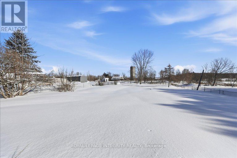 29261617/1735-landry-road/clarencerockland-twp/clarence-rockland/ontario/K0A1N0_33