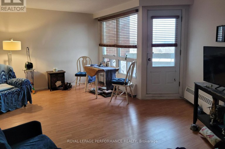 27744234/612-915-elmsmere-road/ottawa/ontario/K1J8H8_17