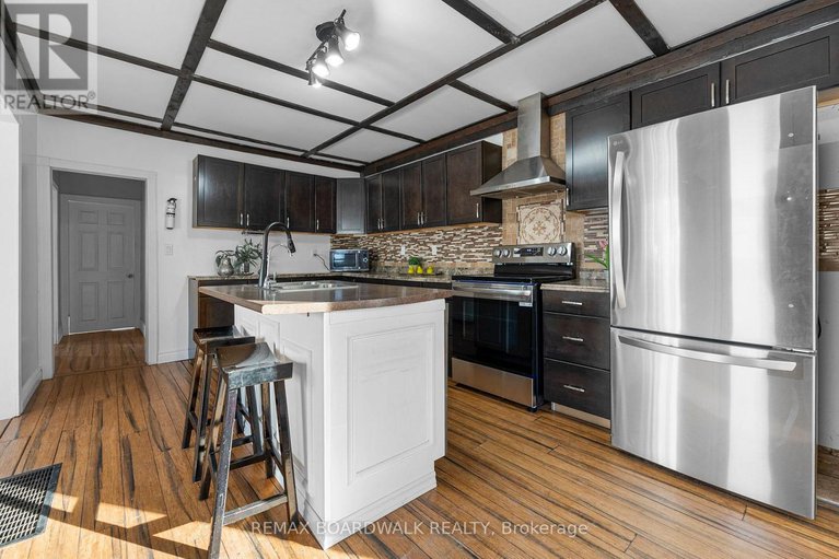 29447130/36-main-street/finch/north-stormont/ontario/K0C1K0_9