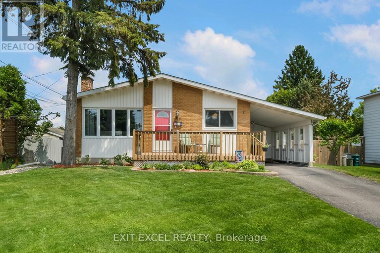 28416258/396-roxdale-avenue/bilberry-creekqueenswood-heights/ottawa/ontario/K1E1V5_1