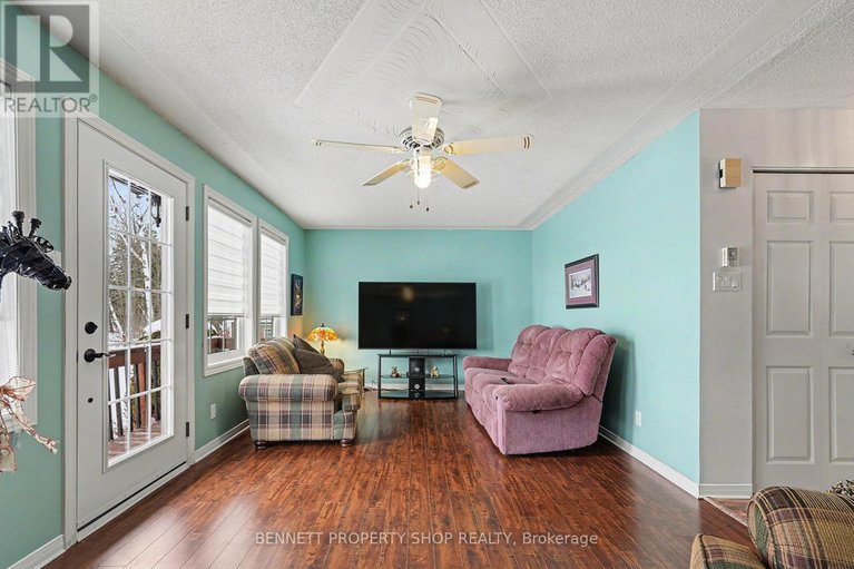 29254628/1312-scheel-drive/mcnabbraeside-twps/mcnabbraeside/ontario/K0A1G0_4