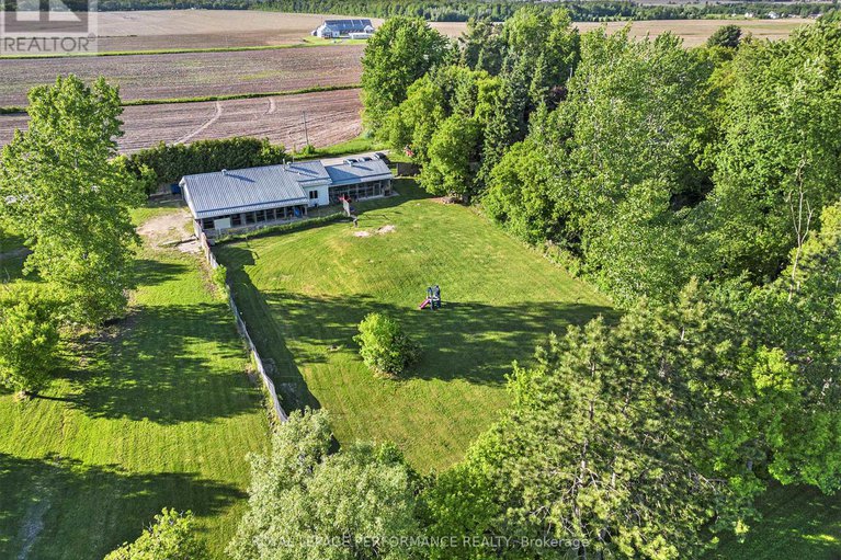 28244627/3383-champlain-street/clarencerockland-twp/clarence-rockland/ontario/K0A1E0_13