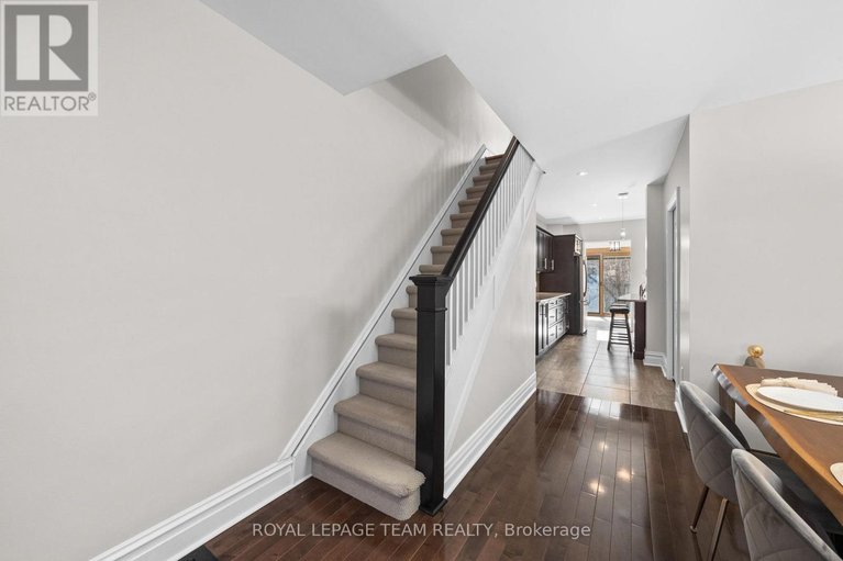 29642086/148-bruyere-street/lower-townbyward-market/ottawa/ontario/K1N5E1_20