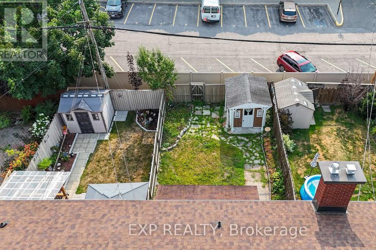 29055191/646-borthwick-avenue/castle-heightsrideau-high/ottawa/ontario/K1K2L9_33