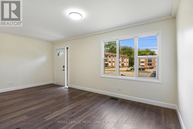 28482324/11-broadway-avenue/brockville/brockville/ontario/K6V1T9_7