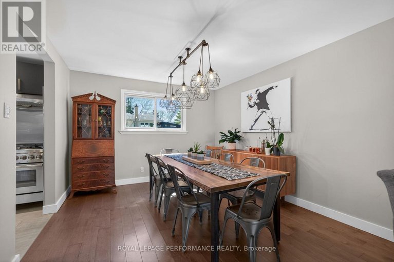 29668804/31-northpark-drive/blackburn-hamlet/ottawa/ontario/K1B3R7_9