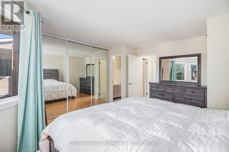 29045616/1432-deavy-way-e/bilberry-creekqueenswood-heights/ottawa/ontario/K1E2W8_9