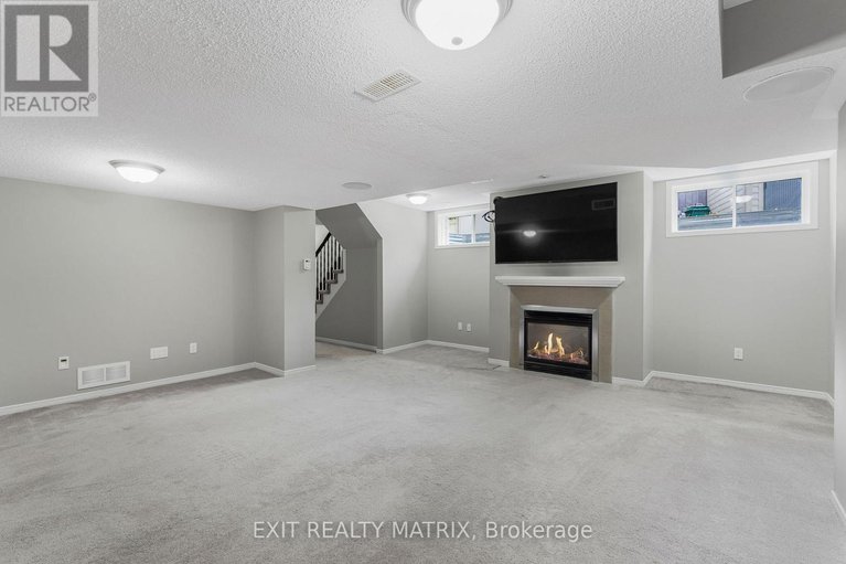 28923460/441-june-court/mer-bleuebradley-estatesanderson-park/ottawa/ontario/K1W0C9_30