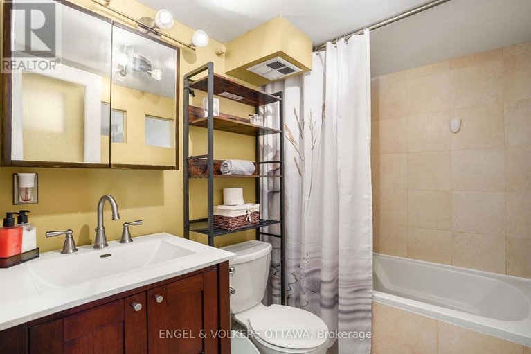 28696137/206-589-rideau-street/lower-town/ottawa/ontario/K1N6A1_33