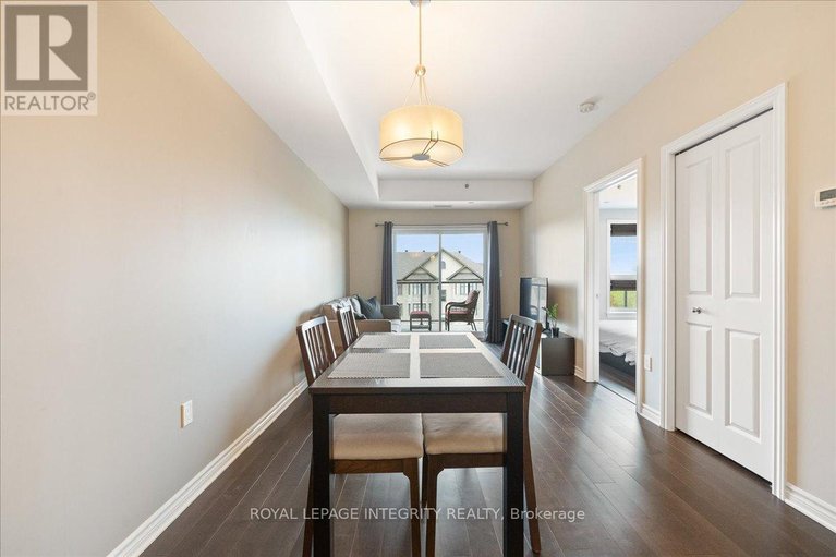 29571082/412-120-prestige-circle/chatelaine-village/ottawa/ontario/K4A1B4_12