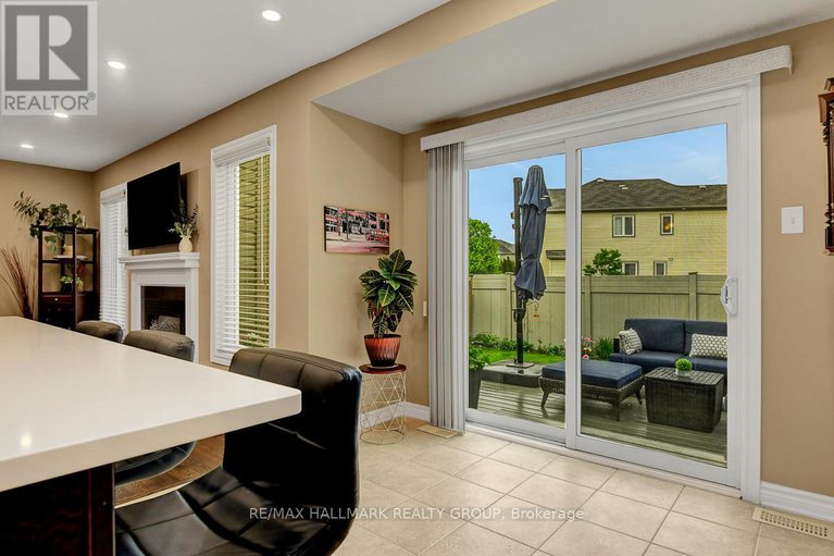 28365080/3597-cambrian-road/half-moon-bay/ottawa/ontario/K2J0S4_13