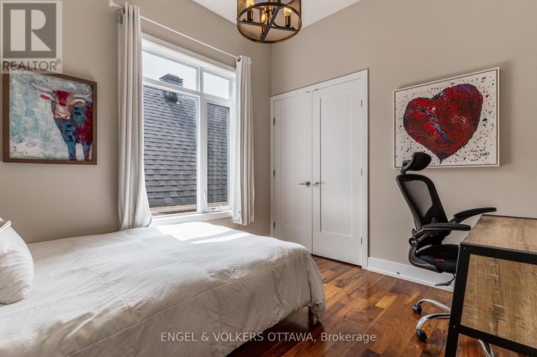 28447274/82-pretoria-avenue/glebe/ottawa/ontario/K1S1W9_28