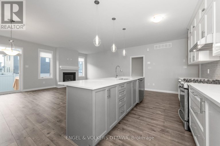 28312643/779-coast-circle/mahogany-community/ottawa/ontario/K4M0E9_18