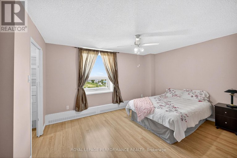 28840437/1904-665-bathgate-drive/carson-meadows/ottawa/ontario/K1K3Y4_23