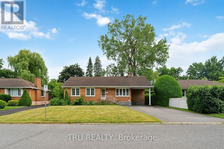 28591206/14-claver-street/cardinal-heights/ottawa/ontario/K1J6W7_1