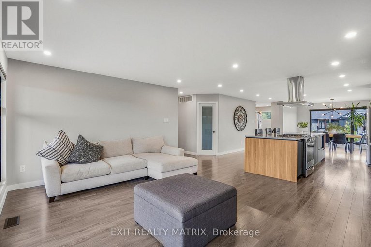 28790926/529-voie-ferree-road/clarencerockland-twp/clarence-rockland/ontario/K0A2A0_17