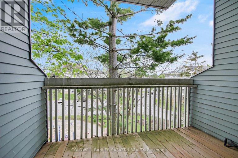 28363113/412-214-viewmount-drive/borden-farmstewart-farmcarleton-heightsparkwood-hills/ottawa/ontario/K2E7X3_32