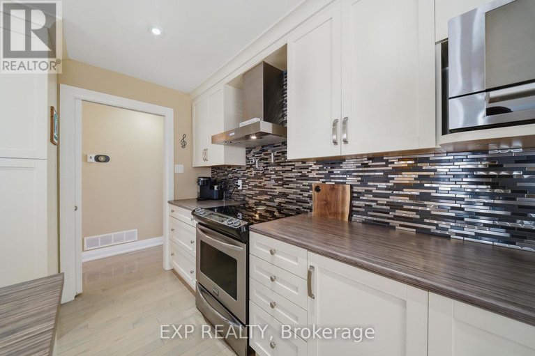 29571541/4-provost-street/north-stormont-finch-twp/north-stormont/ontario/K0A1R0_17