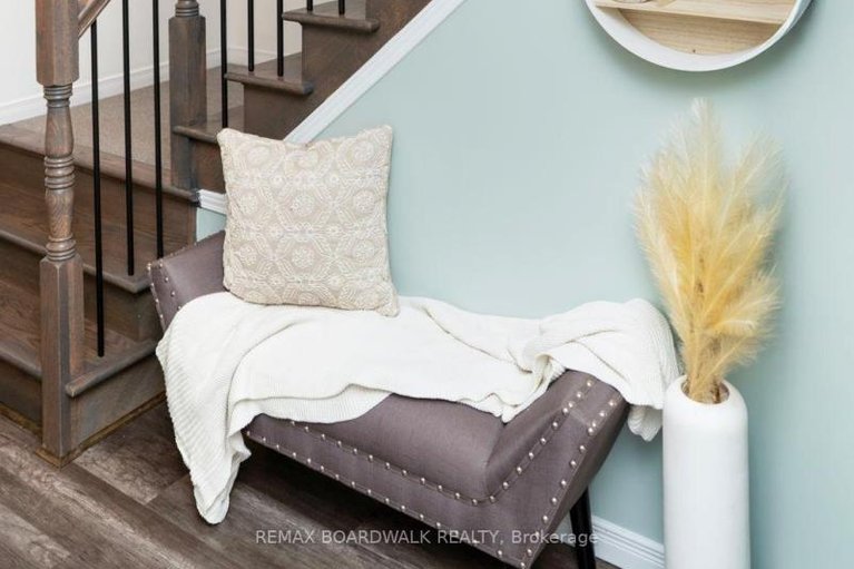 29638361/302-haliburton-heights/emerald-meadowstrailwest/ottawa/ontario/K2S1S3_3