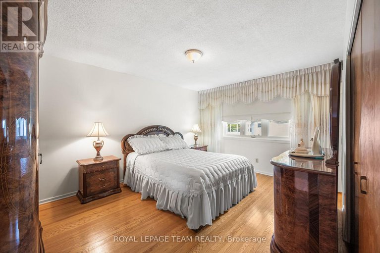 28997757/1665-fisher-avenue/carleton-heights/ottawa/ontario/K2C1X9_10
