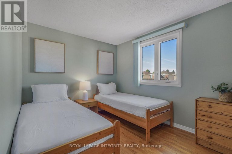 29666462/641-apollo-way/fallingbrookpineridge/ottawa/ontario/K4A1T5_23