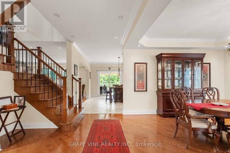 28599079/313-eckerson-avenue/stittsville-south/ottawa/ontario/K2S0K8_12