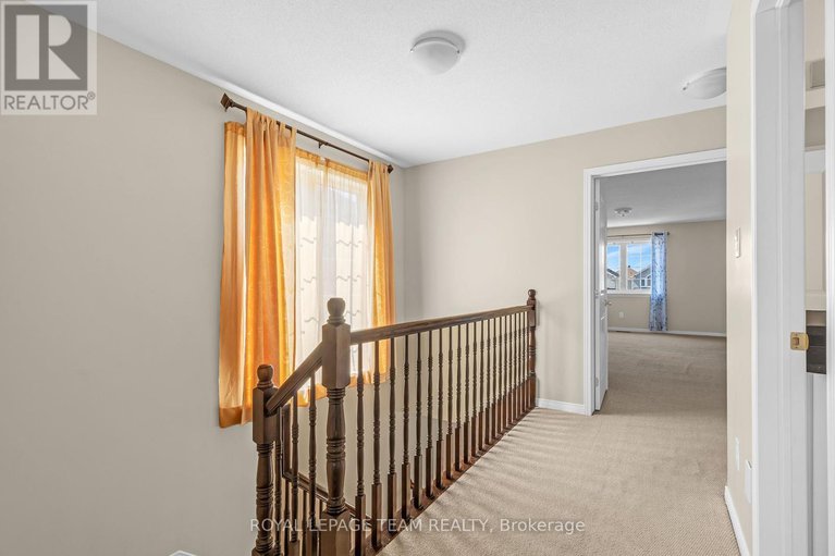 28376167/910-caldermill-private-w/stonebridge/ottawa/ontario/K2J0Z7_14