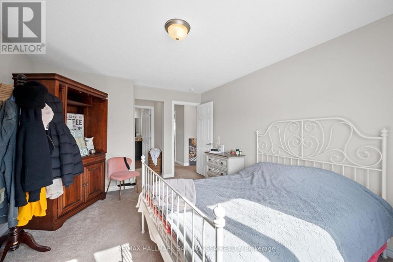 28482187/111-santolina-street/stittsville-north/ottawa/ontario/K2S0W9_20