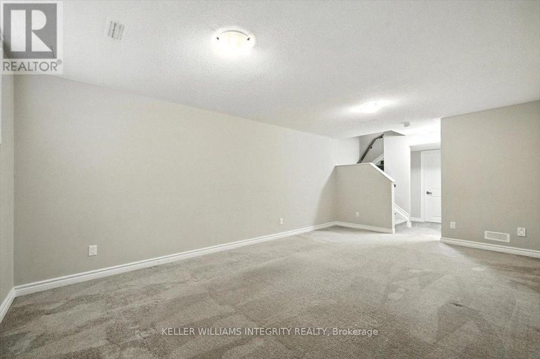 28517732/843-june-grass-street/avalon-west/ottawa/ontario/K4A1H4_29