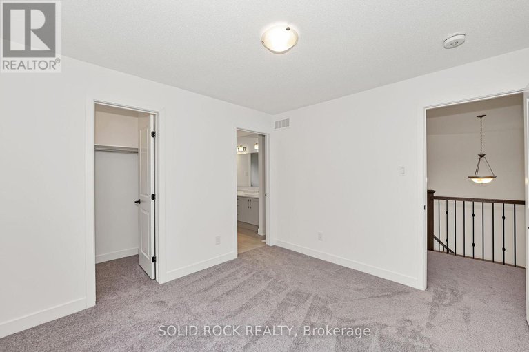 28573370/92-esban-drive/blossom-parkkemp-parkfindlay-creek/ottawa/ontario/K1X0J3_37