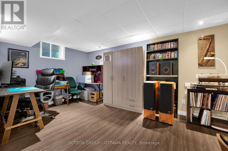28556143/3596-cambrian-road/half-moon-bay/ottawa/ontario/K2J0S5_39