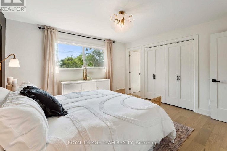 28439592/5282-hillcrest-drive/manotick-long-island-nicholls-island/ottawa/ontario/K4M1E9_18
