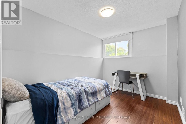 28535502/316-woodfield-drive/tanglewood/ottawa/ontario/K2G3W9_19