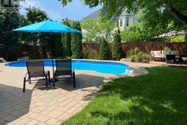 29374830/2224-merlot-way/springridgeeast-village/ottawa/ontario/K4A4S2_37