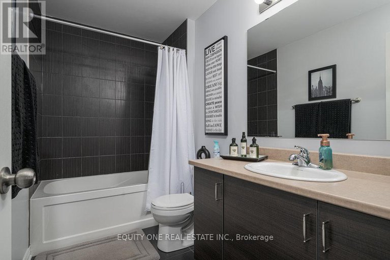 28285530/236-southbridge-street/riverside-southgloucester-glen/ottawa/ontario/K4M0C5_24