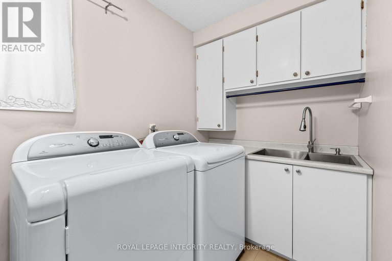 29332214/830-acadian-gardens/convent-glen/ottawa/ontario/K1C2V6_18