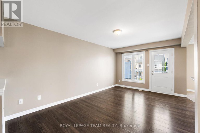 28491802/116-pennant-avenue-e/half-moon-bay/ottawa/ontario/K2J5W6_22