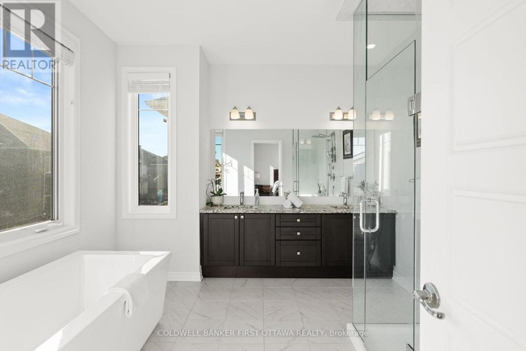 29014384/149-celestial-grove/half-moon-bay/ottawa/ontario/K2J6R6_27