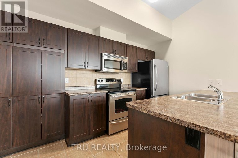 28382160/107l-artesa-private/emerald-meadowstrailwest/ottawa/ontario/K2S0J8_15