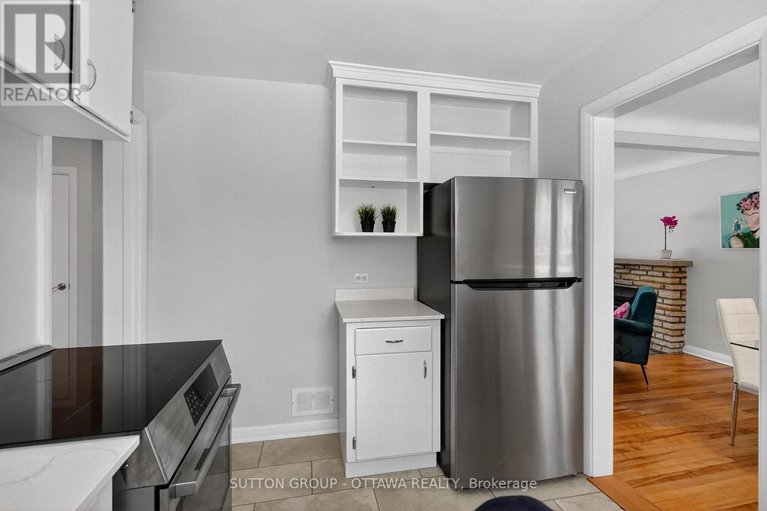 29515189/499-neighbourhood-way/riverview-park/ottawa/ontario/K1G0J3_12